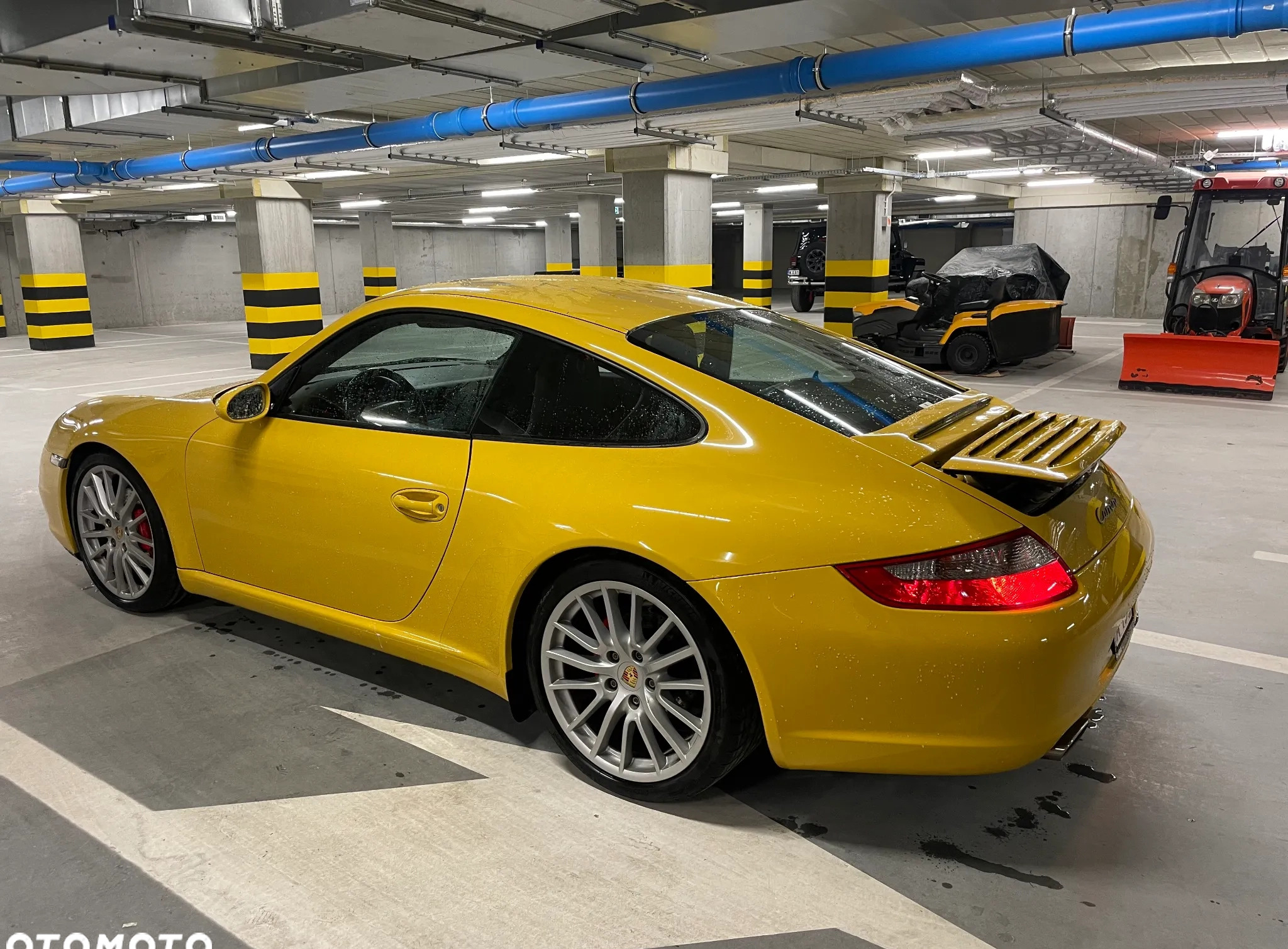 Porsche 911 cena 209000 przebieg: 93000, rok produkcji 2005 z Warszawa małe 781
